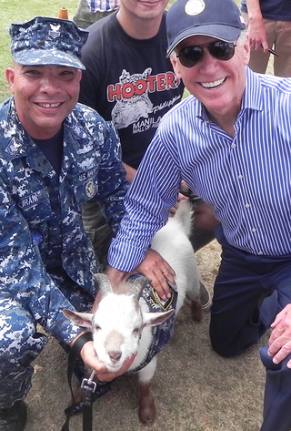 Illustration for article titled Seafaring "Salty Goat" Sinks Navy Cruiser Captain's Career